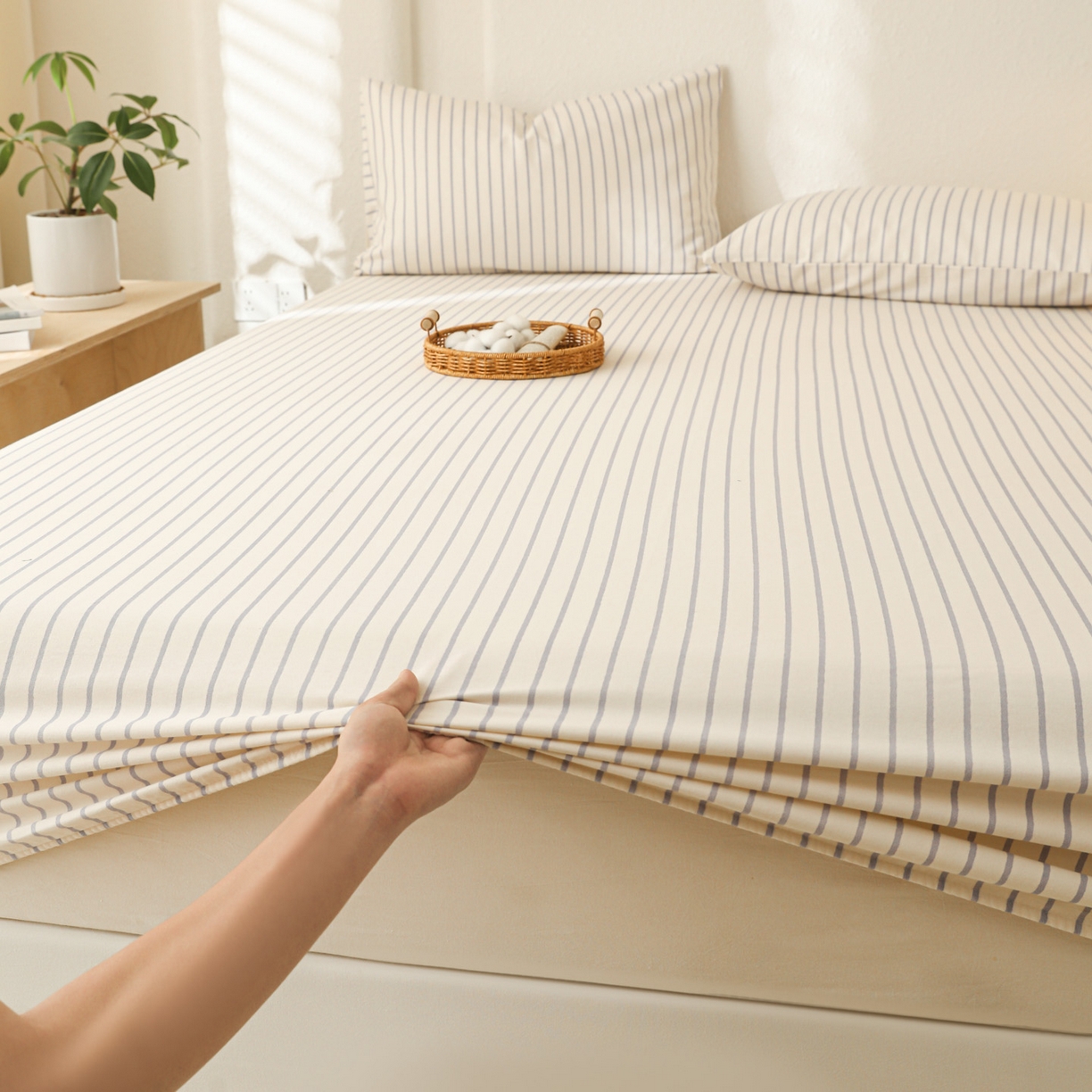 91家纺网 家纺一手货源 找家纺 简宜家居（朝初家纺） 2025新款纯棉全棉磨毛单床笠系列 线素-蓝