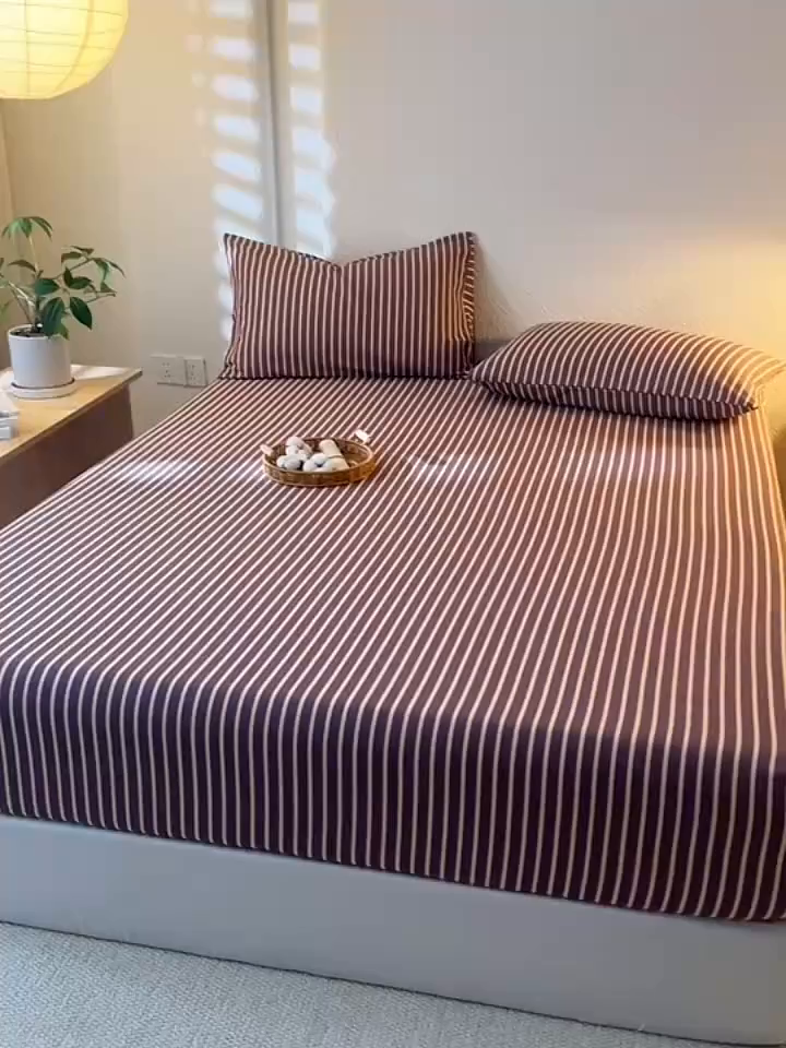 91家纺网 家纺一手货源 找家纺 简宜家居（朝初家纺） 2025新款纯棉全棉磨毛单床笠系列 线素-微醺紫