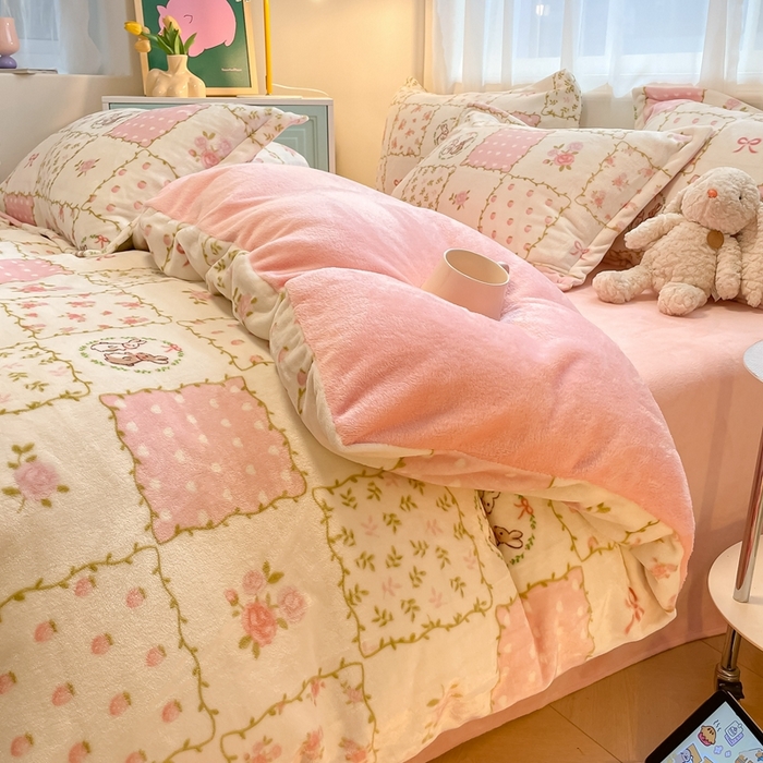 91家纺网 家纺一手货源 找家纺 （总）川悦生活 2025新款高克重牛奶绒四件套-系列二