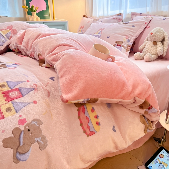 91家纺网 家纺一手货源 找家纺 （总）川悦生活 2025新款高克重牛奶绒四件套-系列二