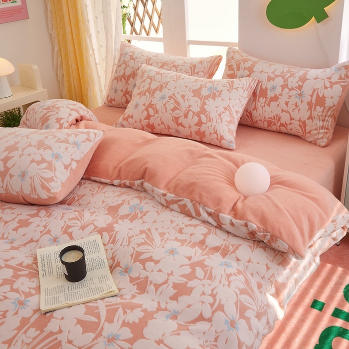 91家纺网 家纺一手货源 找家纺 菡宝 【第一批】2025雕花绒牛奶绒四件套-邦尼兔-支持定做定制尺寸 笙如夏花粉