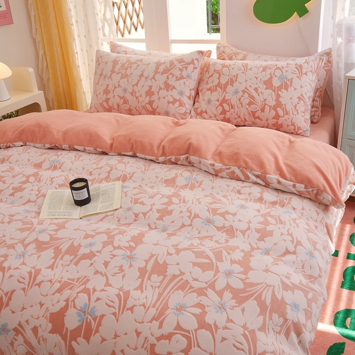 91家纺网 家纺一手货源 找家纺 菡宝 【第一批】2025雕花绒牛奶绒四件套-邦尼兔-支持定做定制尺寸 笙如夏花粉