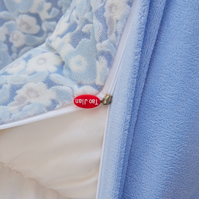 91家纺网 家纺一手货源 找家纺 菡宝 【第一批】2025雕花绒牛奶绒四件套-邦尼兔-支持定做定制尺寸 蔓朵蓝