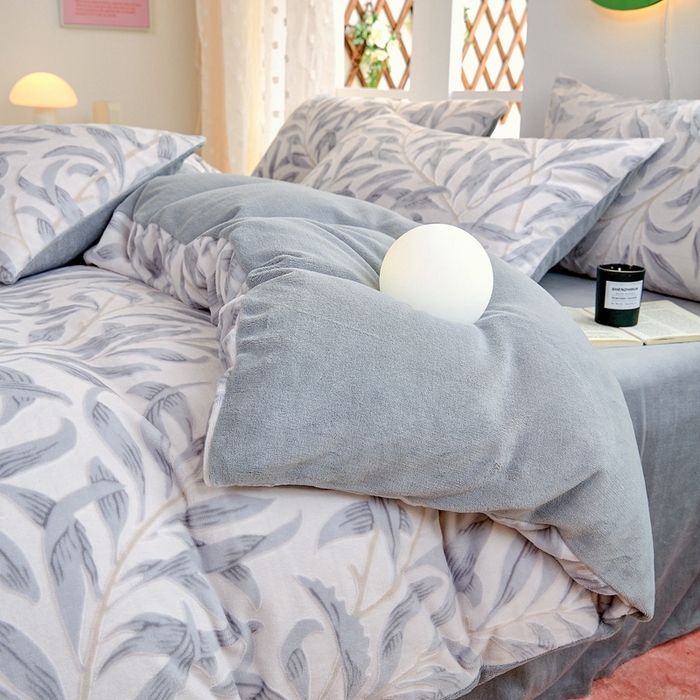 91家纺网 家纺一手货源 找家纺 菡宝 【第一批】2025雕花绒牛奶绒四件套-邦尼兔-支持定做定制尺寸 倾羽