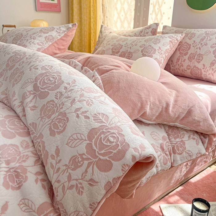 菡宝 【第一批】2025雕花绒牛奶绒四件套-邦尼兔-支持定做定制尺寸 玫瑰花香粉