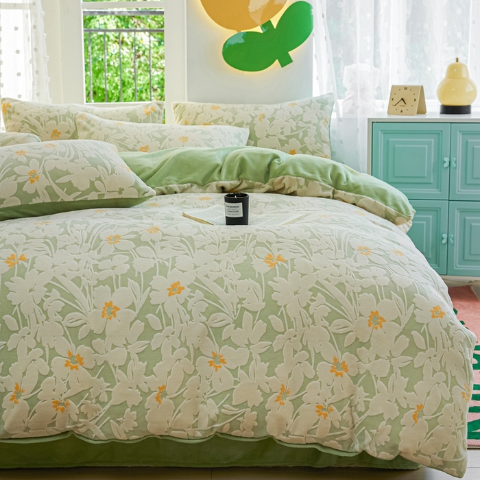 91家纺网 家纺一手货源 找家纺 菡宝 【第一批】2025雕花绒牛奶绒四件套-邦尼兔-支持定做定制尺寸 笙如夏花绿