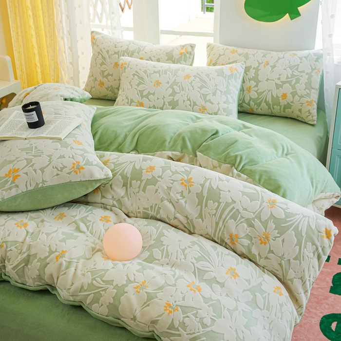 91家纺网 家纺一手货源 找家纺 菡宝 【第一批】2025雕花绒牛奶绒四件套-邦尼兔-支持定做定制尺寸 笙如夏花绿