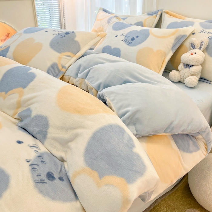 91家纺网 家纺一手货源 找家纺 川悦生活 【提供买家秀】2025新款高克重牛奶绒四件套-系列二 浪漫国度-蓝