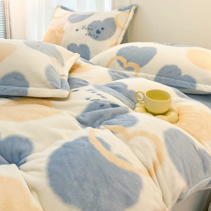 91家纺网 家纺一手货源 找家纺 川悦生活 【提供买家秀】2025新款高克重牛奶绒四件套-系列二 浪漫国度-蓝