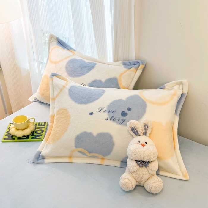 91家纺网 家纺一手货源 找家纺 川悦生活 【提供买家秀】2025新款高克重牛奶绒四件套-系列二 浪漫国度-蓝