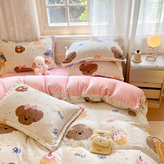 91家纺网 家纺一手货源 找家纺 川悦生活 2025新款高克重牛奶绒四件套-系列二 奶油噗妮-粉