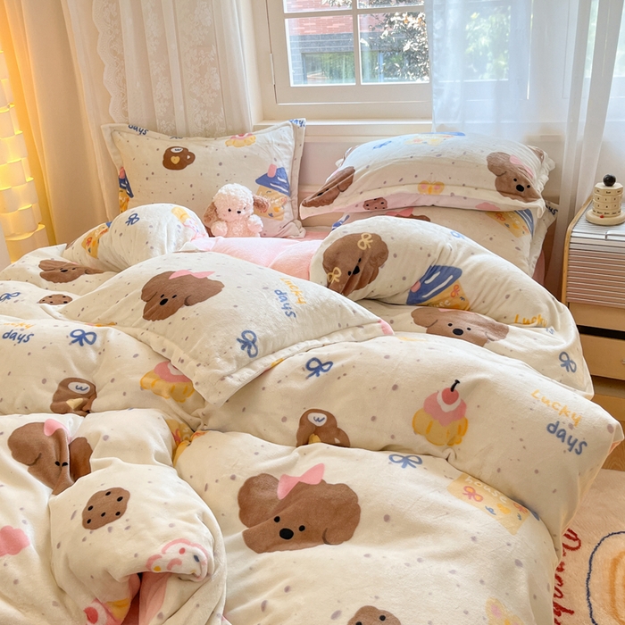 91家纺网 家纺一手货源 找家纺 川悦生活 2025新款高克重牛奶绒四件套-系列二 奶油噗妮-粉