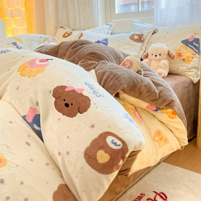 91家纺网 家纺一手货源 找家纺 川悦生活 2025新款高克重牛奶绒四件套-系列二 奶油噗妮-咖