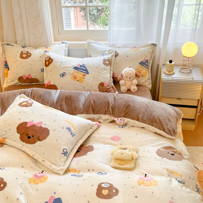 91家纺网 家纺一手货源 找家纺 川悦生活 2025新款高克重牛奶绒四件套-系列二 奶油噗妮-咖