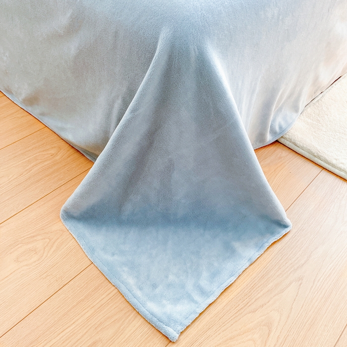 91家纺网 家纺一手货源 找家纺 川悦生活 2025新款高克重牛奶绒四件套-系列二 奶油噗妮-蓝