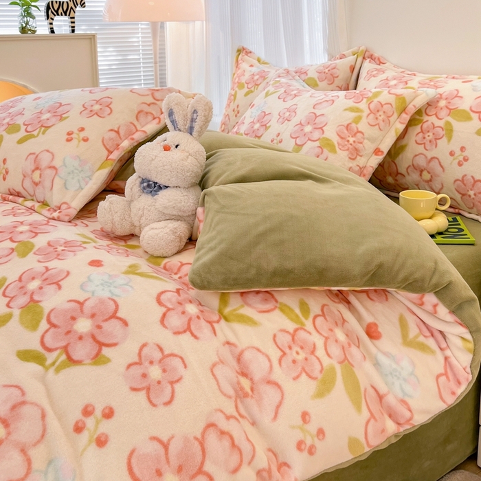 91家纺网 家纺一手货源 找家纺 川悦生活 2025新款高克重牛奶绒四件套-系列二 暖安花