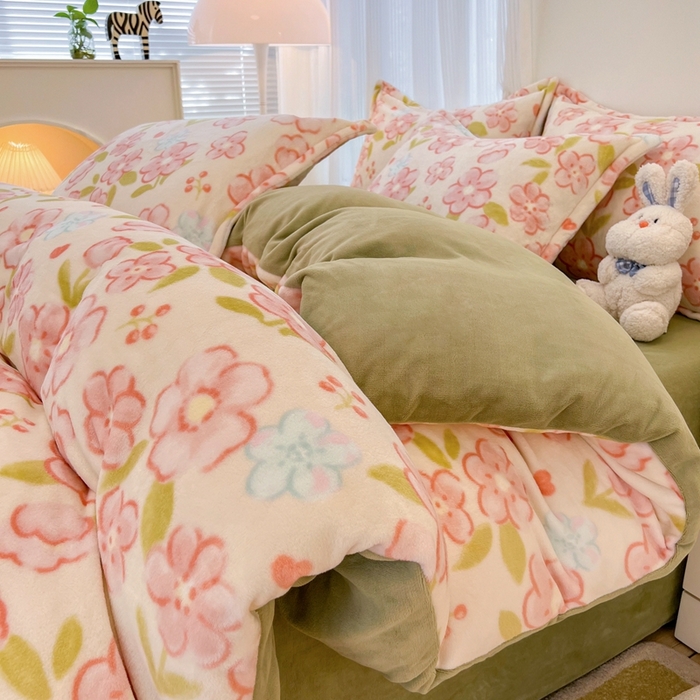 91家纺网 家纺一手货源 找家纺 川悦生活 2025新款高克重牛奶绒四件套-系列二 暖安花