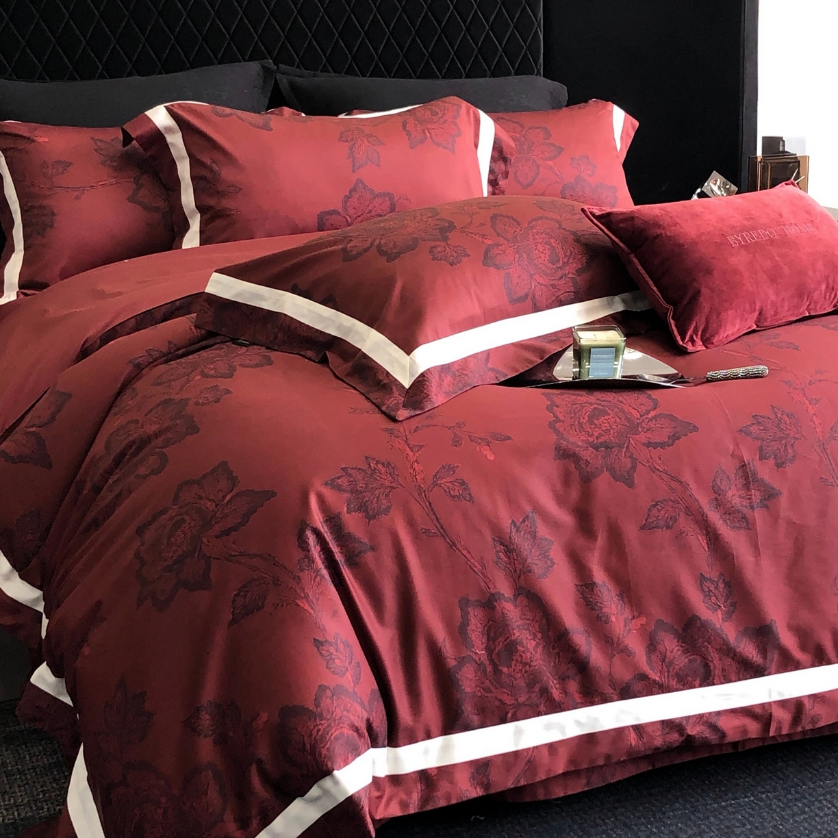 91家纺网 家纺一手货源 找家纺 （总）馨蕊家居 2025新款秋冬新品高奢简约活性数码印花四件套-柏林