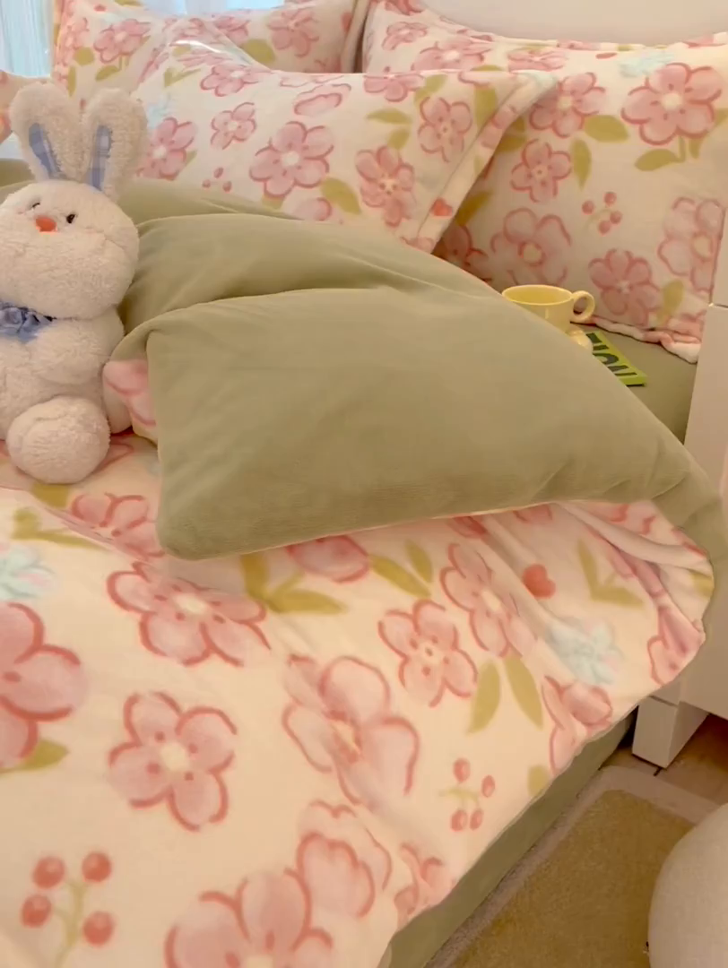 91家纺网 家纺一手货源 找家纺 川悦生活 2025新款高克重牛奶绒四件套-系列二 暖安花