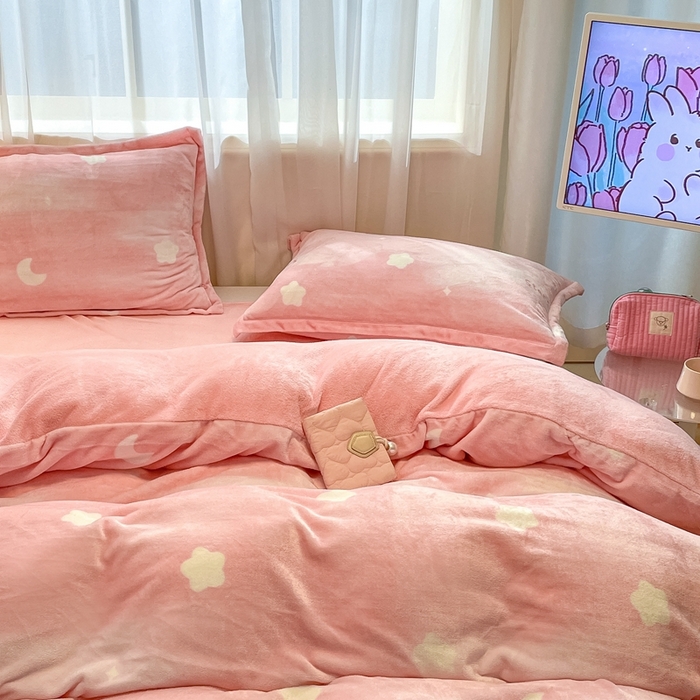 91家纺网 家纺一手货源 找家纺 川悦生活 2025新款高克重牛奶绒四件套-系列二 暖星星-粉