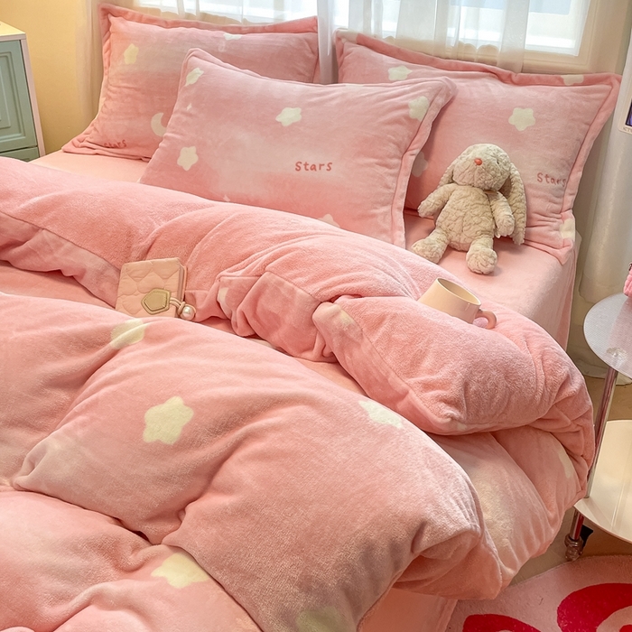 91家纺网 家纺一手货源 找家纺 川悦生活 2025新款高克重牛奶绒四件套-系列二 暖星星-粉