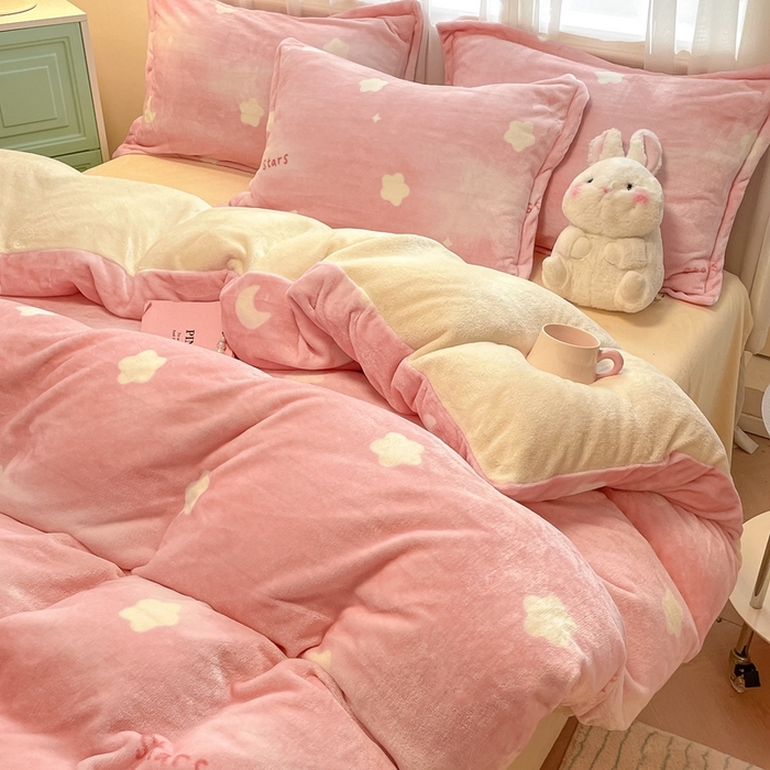 91家纺网 家纺一手货源 找家纺 川悦生活 2025新款高克重牛奶绒四件套-系列二 暖星星-奶黄