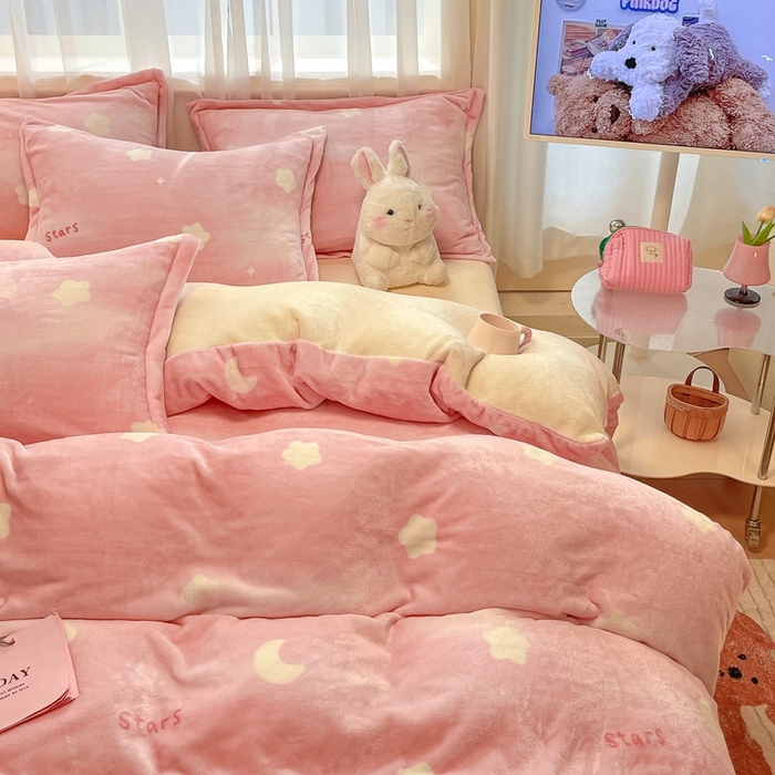 91家纺网 家纺一手货源 找家纺 川悦生活 2025新款高克重牛奶绒四件套-系列二 暖星星-奶黄