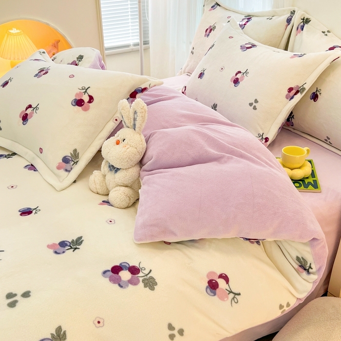 91家纺网 家纺一手货源 找家纺 川悦生活 2025新款高克重牛奶绒四件套-系列二 葡萄庄园