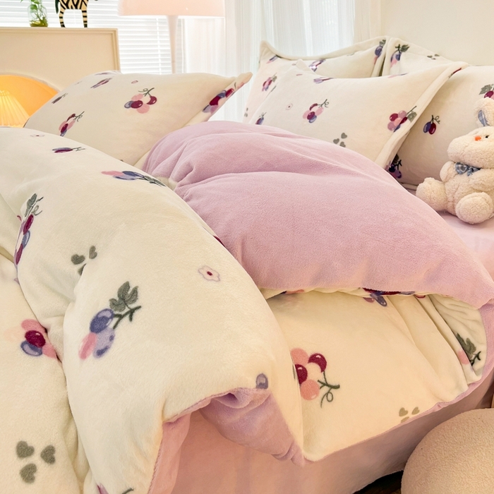 91家纺网 家纺一手货源 找家纺 川悦生活 2025新款高克重牛奶绒四件套-系列二 葡萄庄园