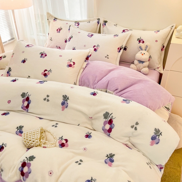 91家纺网 家纺一手货源 找家纺 川悦生活 2025新款高克重牛奶绒四件套-系列二 葡萄庄园