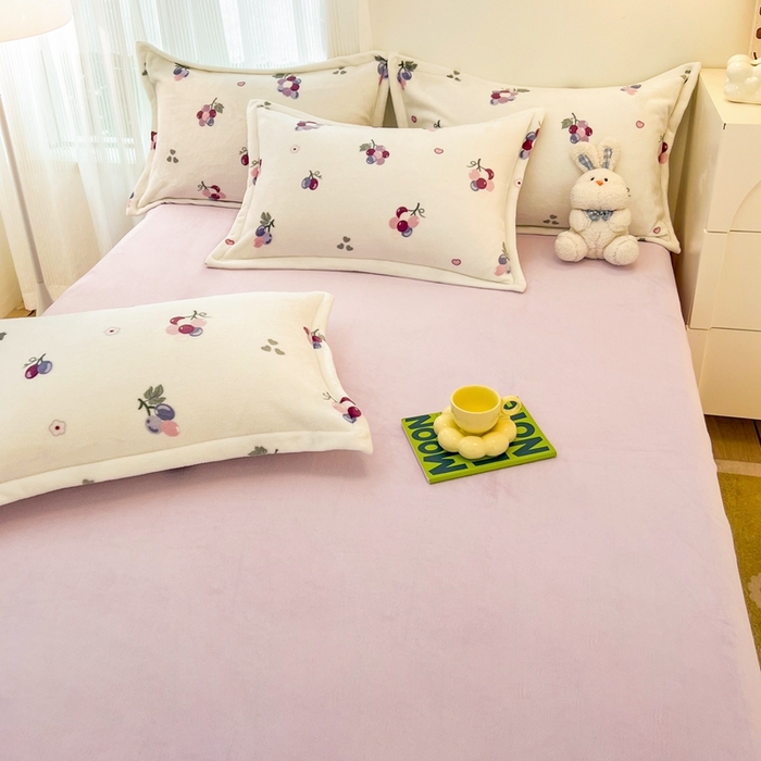 91家纺网 家纺一手货源 找家纺 川悦生活 2025新款高克重牛奶绒四件套-系列二 葡萄庄园