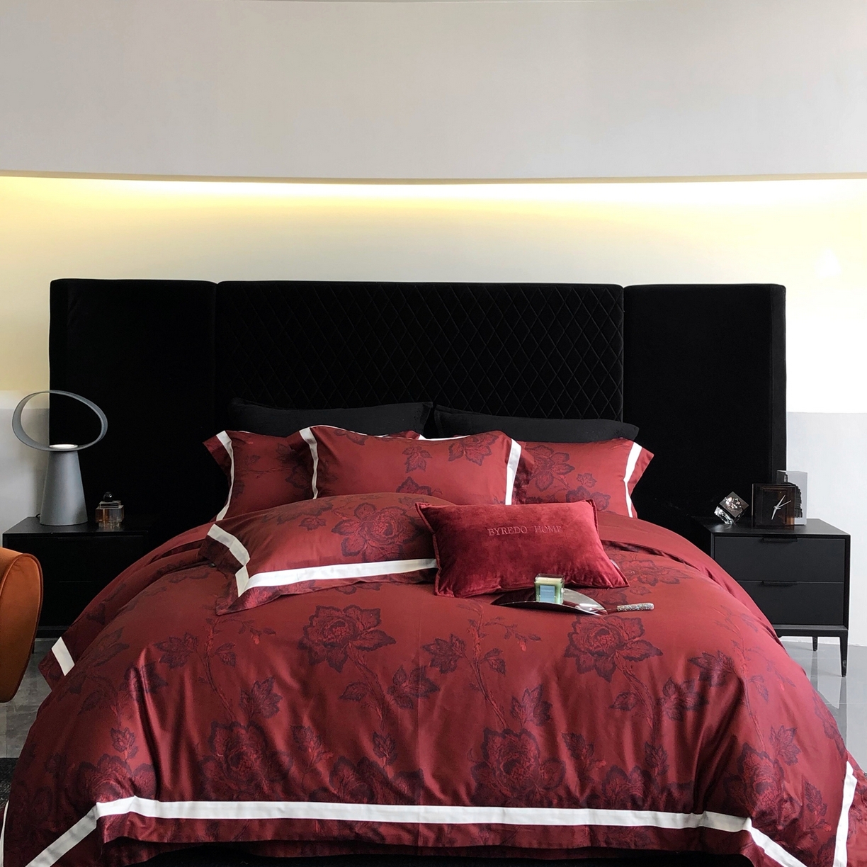 91家纺网 家纺一手货源 找家纺 （总）馨蕊家居 2025新款秋冬新品高奢简约活性数码印花四件套-肖邦