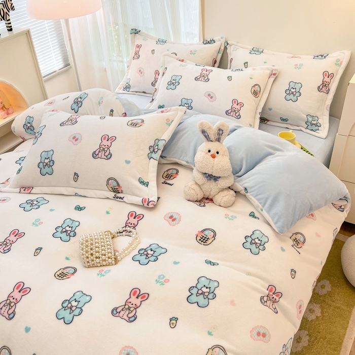 91家纺网 家纺一手货源 找家纺 川悦生活 2025新款高克重牛奶绒四件套-系列二 少女日志-蓝