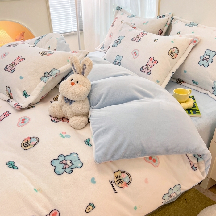 91家纺网 家纺一手货源 找家纺 川悦生活 2025新款高克重牛奶绒四件套-系列二 少女日志-蓝