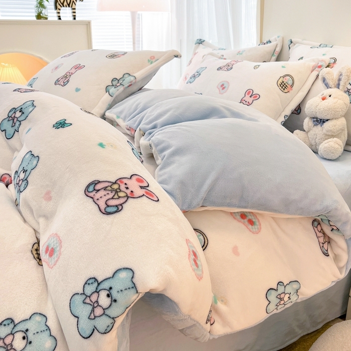 91家纺网 家纺一手货源 找家纺 川悦生活 2025新款高克重牛奶绒四件套-系列二 少女日志-蓝