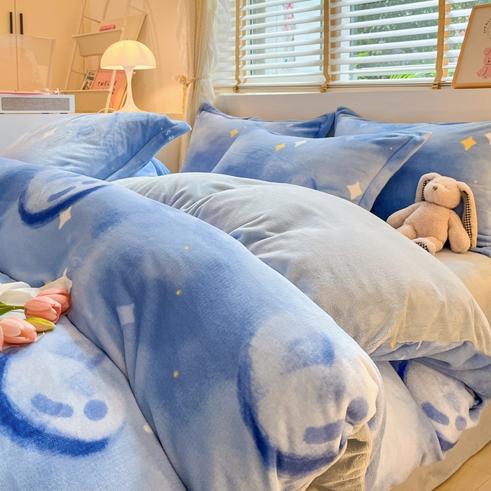 91家纺网 家纺一手货源 找家纺 川悦生活 2025新款高克重牛奶绒四件套-系列二 微笑爱心