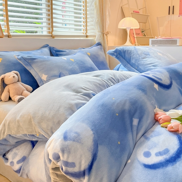 91家纺网 家纺一手货源 找家纺 川悦生活 2025新款高克重牛奶绒四件套-系列二 微笑爱心