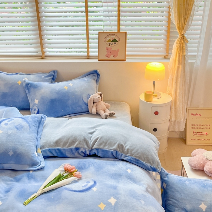 91家纺网 家纺一手货源 找家纺 川悦生活 2025新款高克重牛奶绒四件套-系列二 微笑爱心