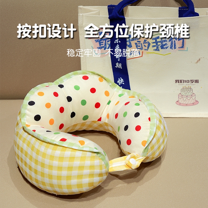 91家纺网 家纺一手货源 找家纺 （总）仟亿莱 2025新款泡泡纱驼峰波点格子U型枕