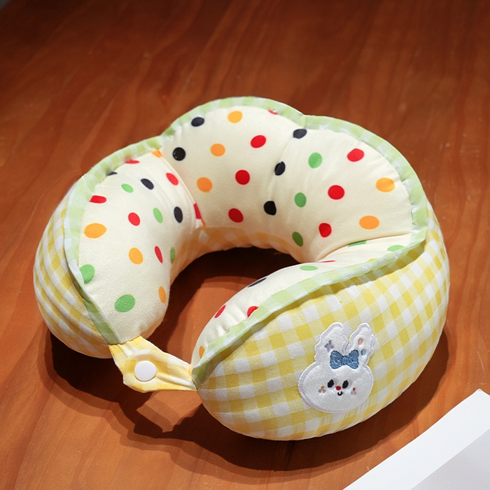 仟亿莱 2025新款泡泡纱驼峰波点格子U型枕 驼峰黄格波点