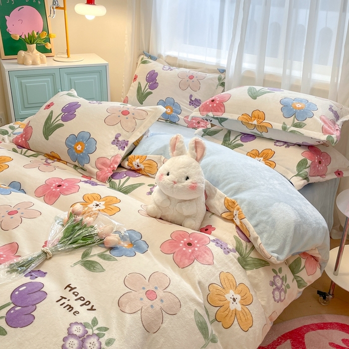 91家纺网 家纺一手货源 找家纺 川悦生活 2025新款高克重牛奶绒四件套-系列二 香暮-蓝