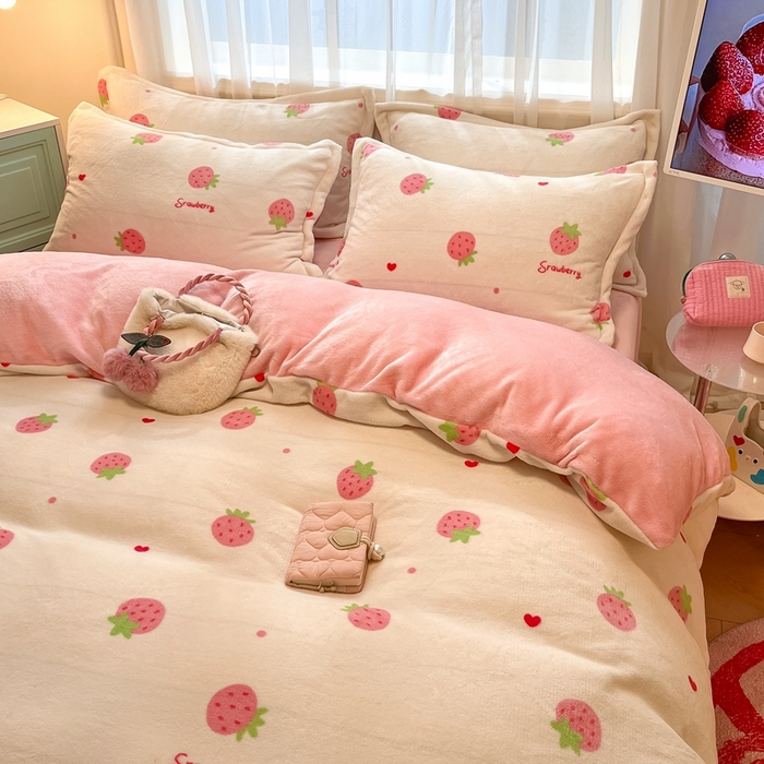 91家纺网 家纺一手货源 找家纺 川悦生活 2025新款高克重牛奶绒四件套-系列二 香甜草莓