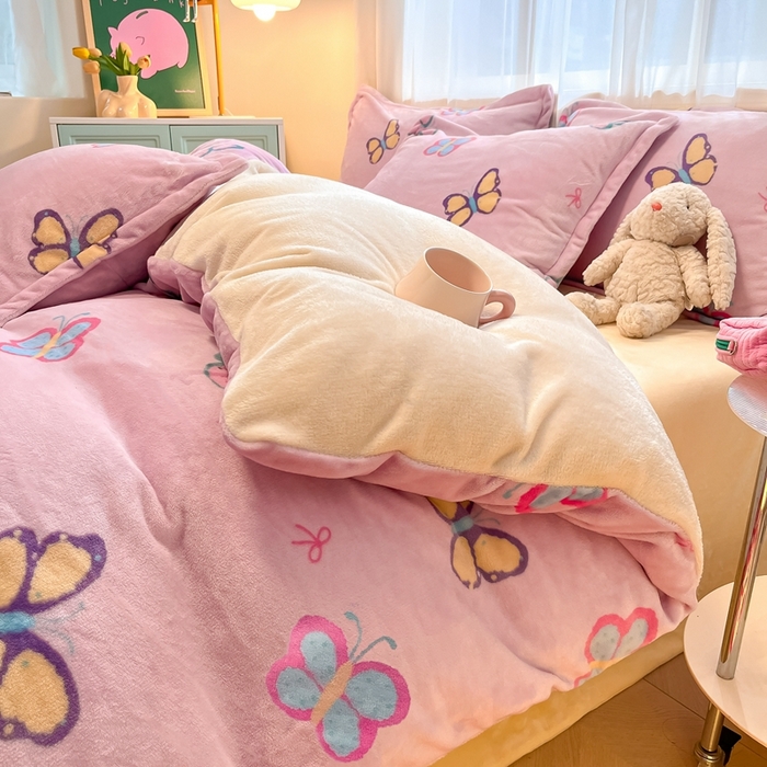 川悦生活 2025新款高克重牛奶绒四件套-系列二 小芙蝶意-奶黄