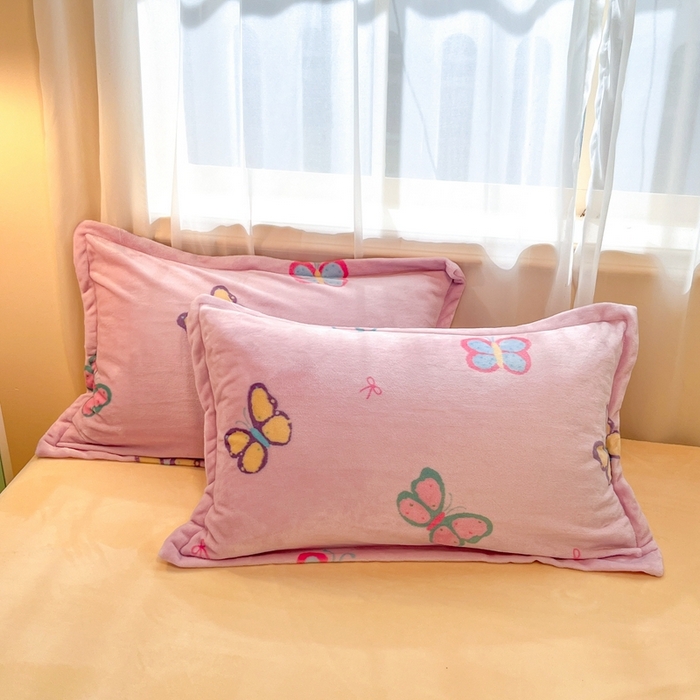 91家纺网 家纺一手货源 找家纺 川悦生活 2025新款高克重牛奶绒四件套-系列二 小芙蝶意-奶黄