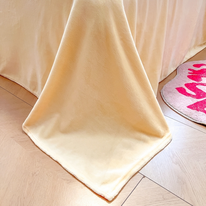 91家纺网 家纺一手货源 找家纺 川悦生活 2025新款高克重牛奶绒四件套-系列二 小芙蝶意-奶黄