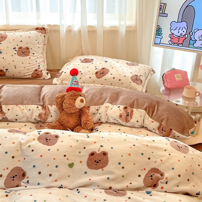 91家纺网 家纺一手货源 找家纺 川悦生活 2025新款高克重牛奶绒四件套-系列二 小熊仔仔