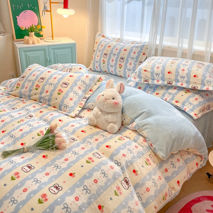 91家纺网 家纺一手货源 找家纺 川悦生活 2025新款高克重牛奶绒四件套-系列二 心心蜜兔