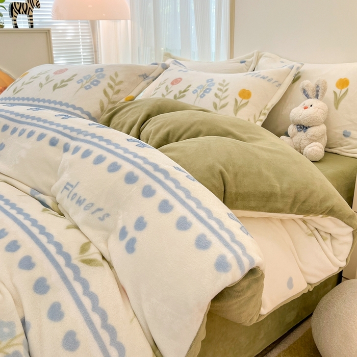 91家纺网 家纺一手货源 找家纺 川悦生活 2025新款高克重牛奶绒四件套-系列二 幸福花田-绿