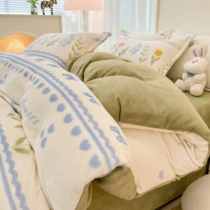 91家纺网 家纺一手货源 找家纺 川悦生活 2025新款高克重牛奶绒四件套-系列二 幸福花田-绿