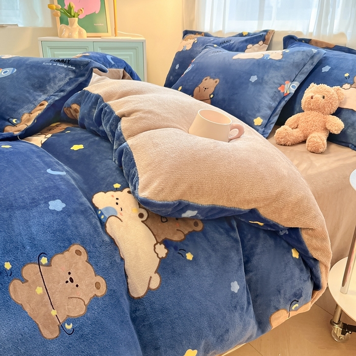 川悦生活 2025新款高克重牛奶绒四件套-系列二 月亮熊仔